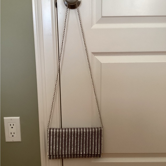 Nina Kimora-P Allover Imitation Pearl and Crystal Envelope Clutch - Picture 3 of 5